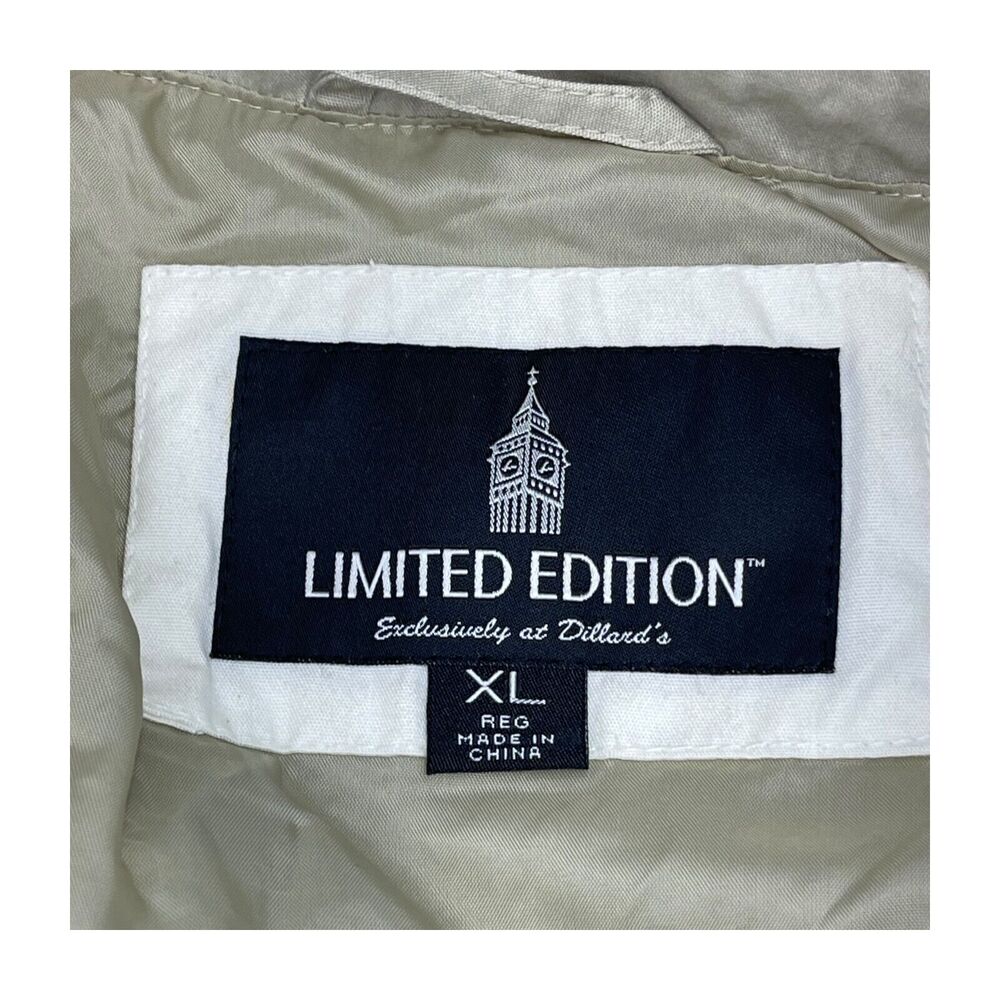 Limited Edition Exclusively at Dillards Windbreaker Jacket Men XL Beige Full Zip - Picture 2 of 8